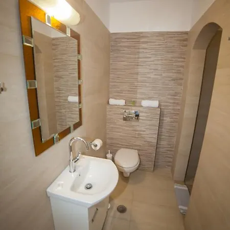 Aparthotel Castelopetra 3*