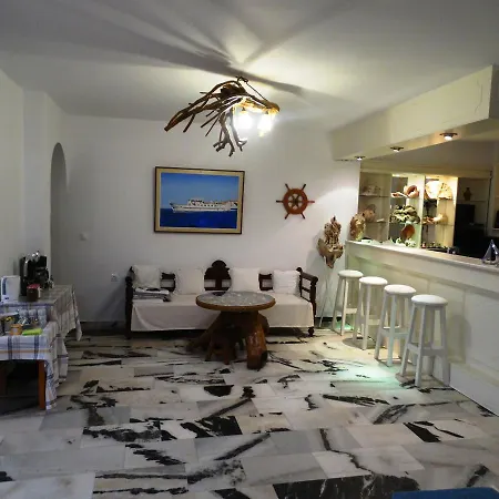 Aparthotel Castelopetra 3*