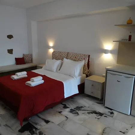 Castelopetra Aparthotel Katápola