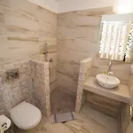 Castelopetra Apartahotel