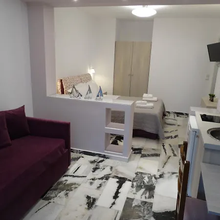 Castelopetra Apartahotel 3*