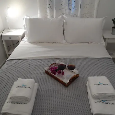 Castelopetra Apartahotel