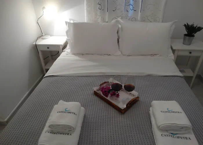 Castelopetra 3* Katápola